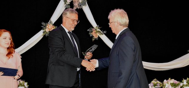 Városi elismerő címek átadása Örkényen Városi elismerő címek átadása Örkényen